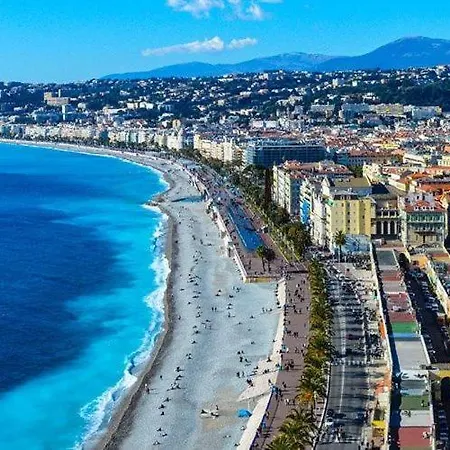 Marin Climatise A 2 Pas Du Port *